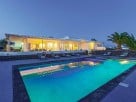 Luxury Family Friendly Villa with Pool & Hot Tub